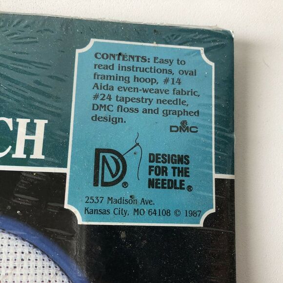 Designs For The Needle Peach Oval Counted Cross Stitch w Frame Hoop 1987 - Picture 3 of 5